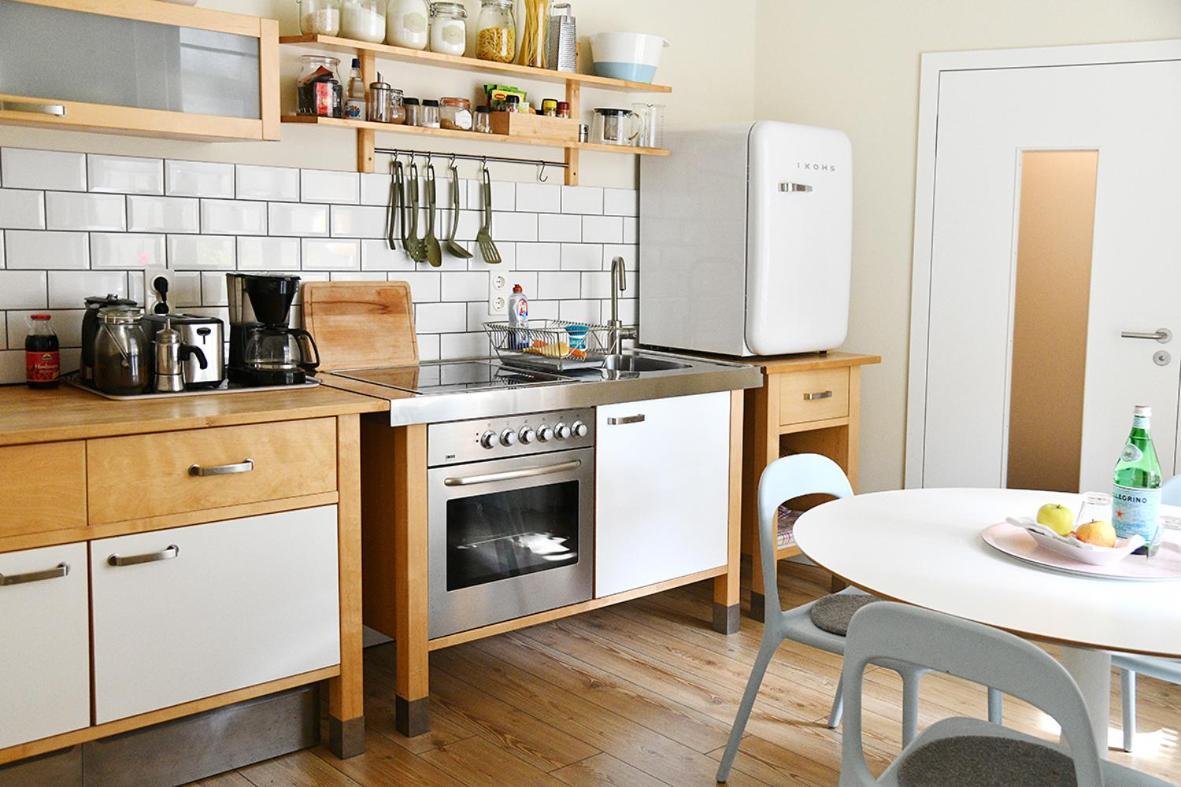 Jethon Studio-Appartement Im Gruenen Bernburg Extérieur photo